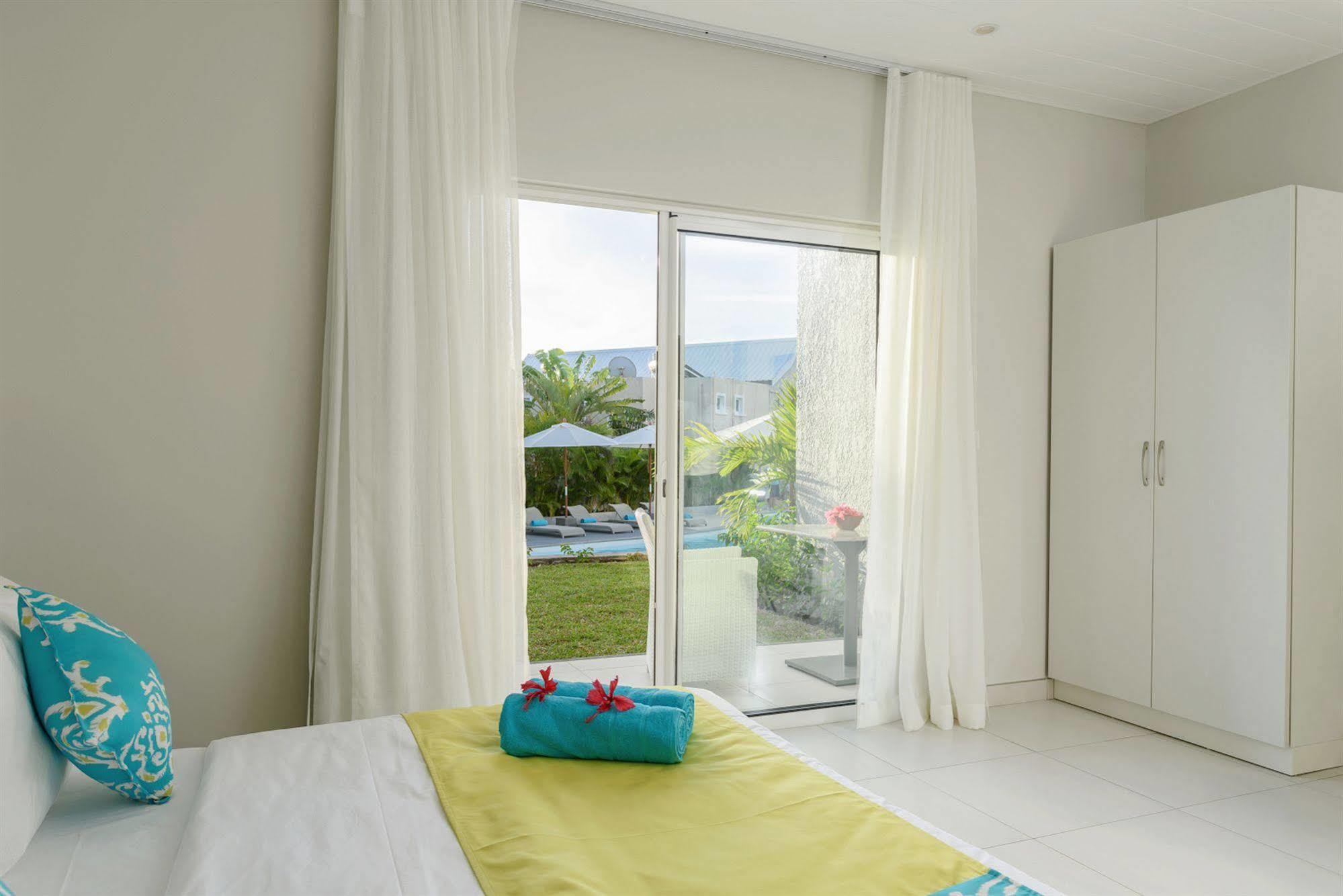 Voile Bleue Boutique Hotel Pointe aux Piments Luaran gambar