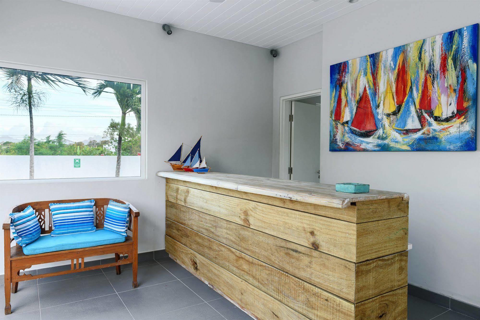 Voile Bleue Boutique Hotel Pointe aux Piments Luaran gambar